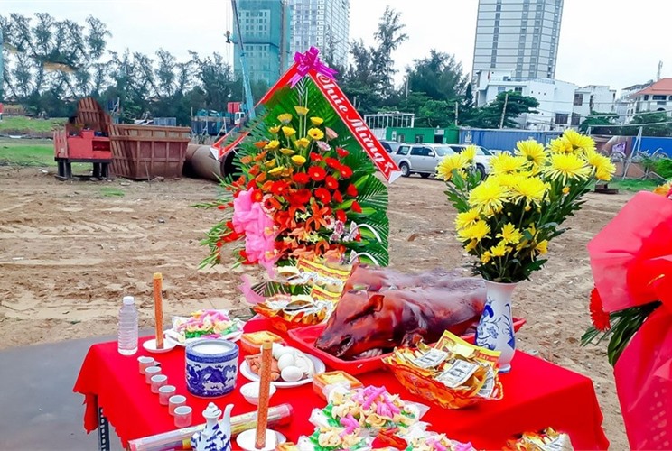 Cách cuốc đất động thổ đúng phong thủy và những lưu ý Cách cuốc đất động thổ đúng phong thủy và những lưu ý